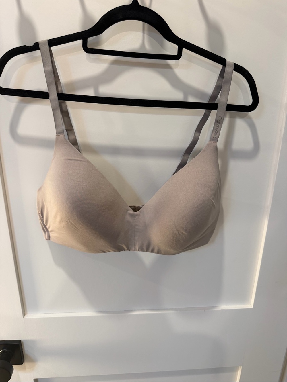 Calvin Klein Light Nude Seamless T-Shirt Bra